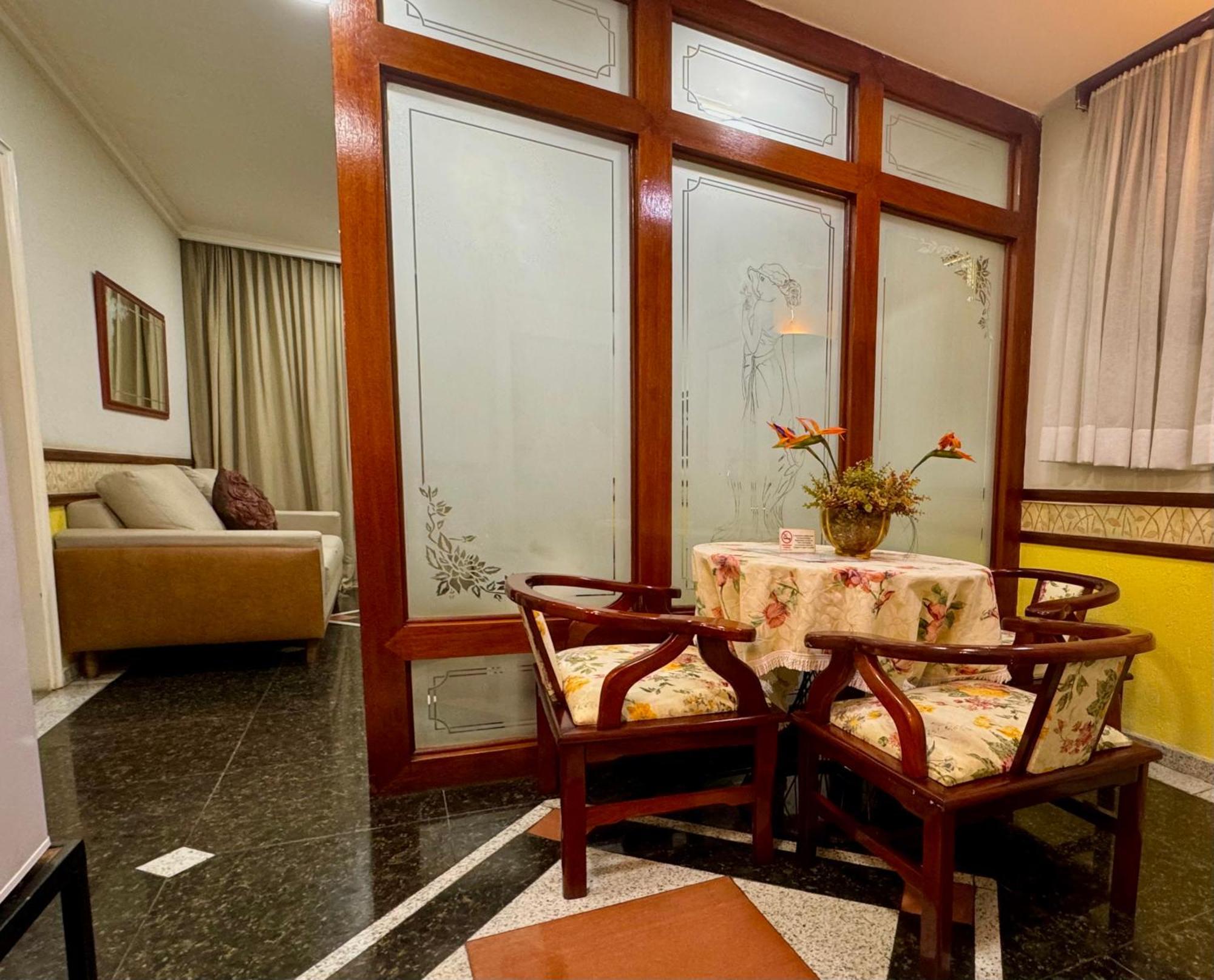 Hotel Comendador Tres Rios Buitenkant foto