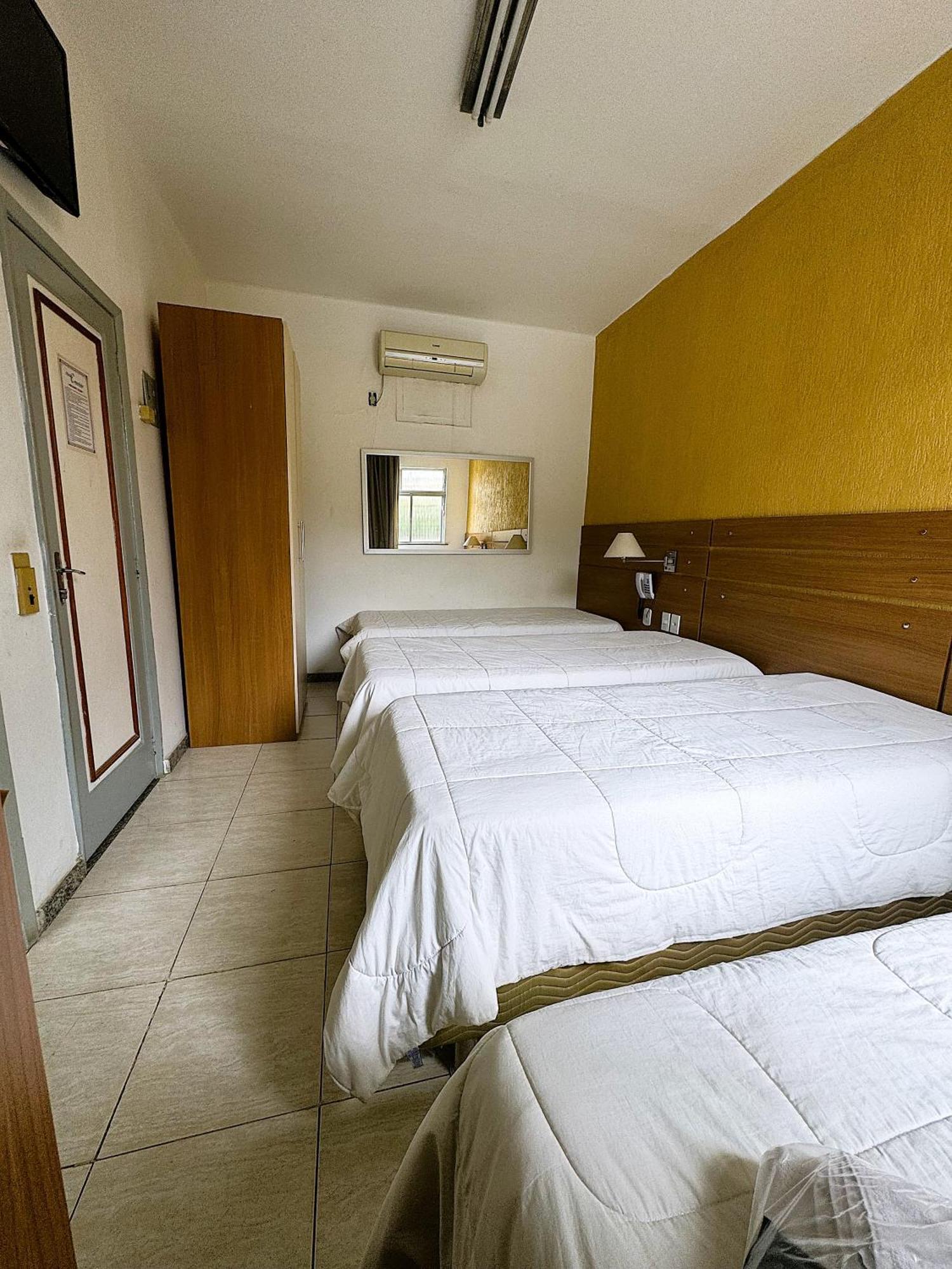 Hotel Comendador Tres Rios Buitenkant foto