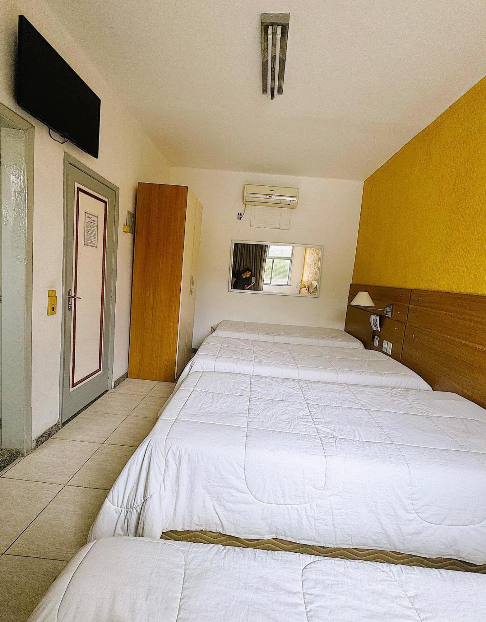 Hotel Comendador Tres Rios Buitenkant foto