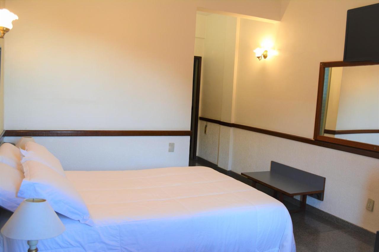 Hotel Comendador Tres Rios Buitenkant foto